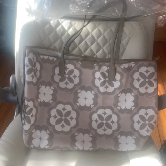 NWT Kate Spade ♠️ Flower monogram coated canvas tote natural multi w/pouch